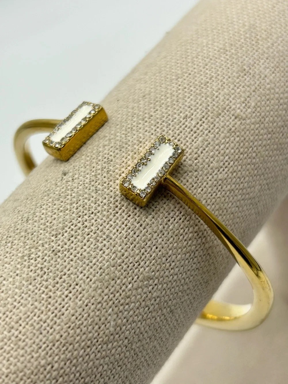Kate Spade Raise the Bar Gold Hinged Bangle Bracelet